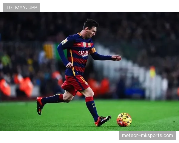 梅西宣布退出国家队引发轩然大波，足坛传奇决定牵动全球球迷目光