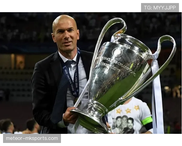 维尼修斯为何突然进化 战术定位调整与赛场表现提升分析